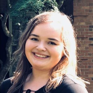 Meet your Posher, Olivia